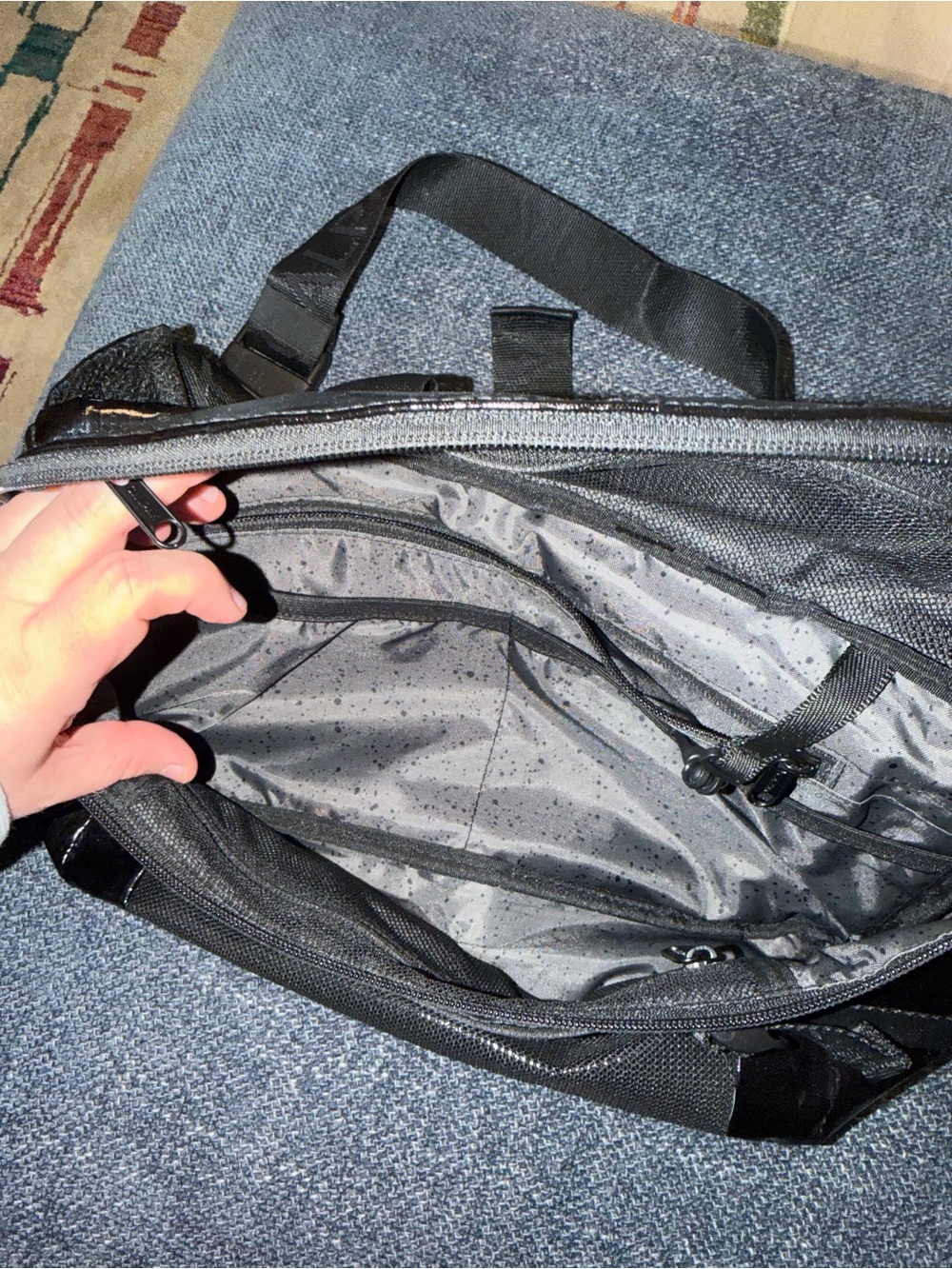 CALPAK Terra Sling Bag in Obsidian (Black) – Excellent Condition! - Picture 5 of 6